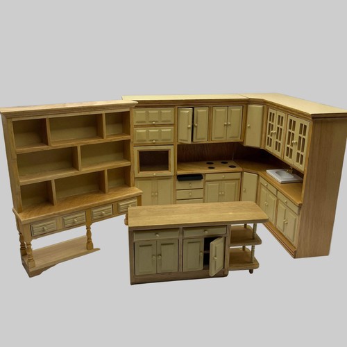 Pine and cream fitted - , kitchen