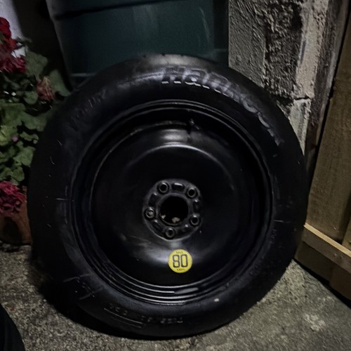 Space saver tyre - space,
