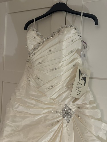 Wedding dress size brand - size,