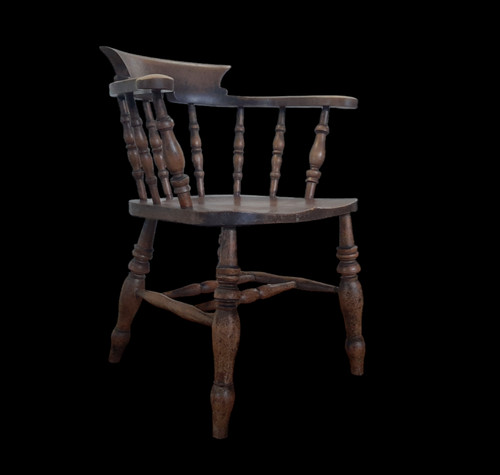 Old wooden chair - ,