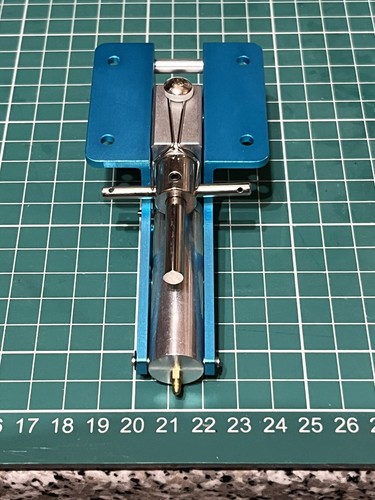 Blue heavy metal - blue,