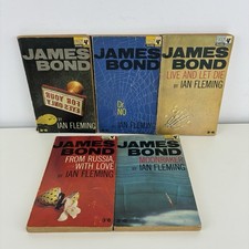 James Bond Vintage PAN Book