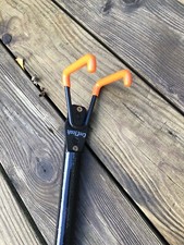 Bait boat launching lowering &