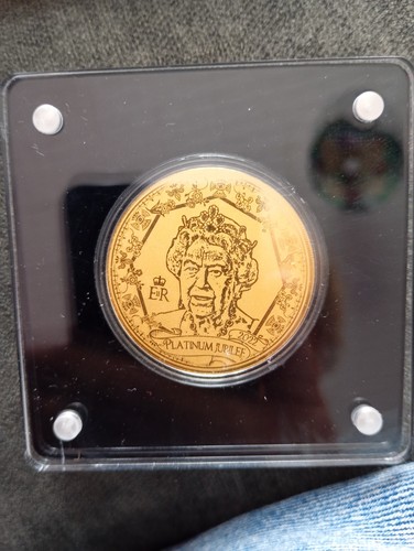 Platinum jubilee 200 a - platinum, of