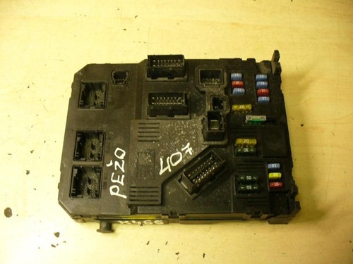 Fuse box 9655221080 peugeot - fuse,