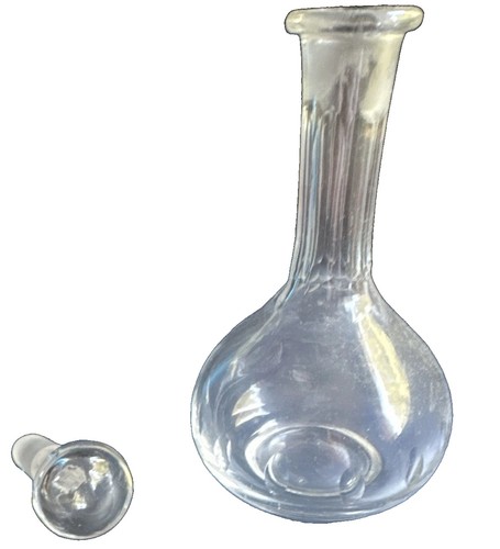 Clear glass decanter with - clear,