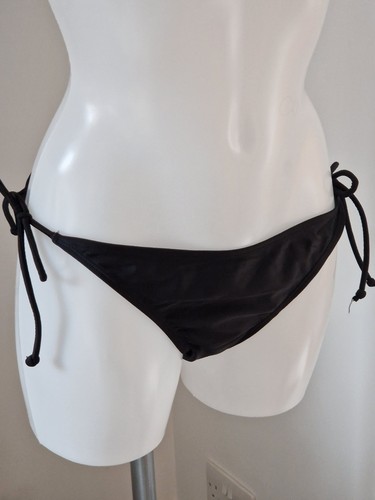 Size black bikini bottoms - 14,