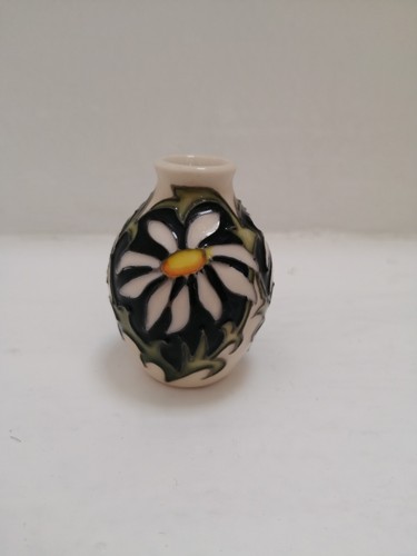 Moorcroft trial miniature vase - moorcroft,