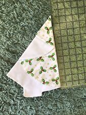 Job Lot 4 Napkins,  Christmas Fabric Festive Party Dinner Serviettes Tree ?