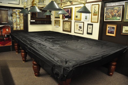 Fitted table dust cover - fitted,