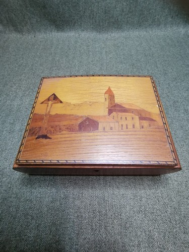 Vtg swiss musical - swiss, box