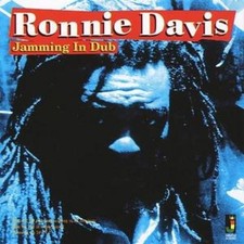 Ronnie Davis: Jamming in Dub