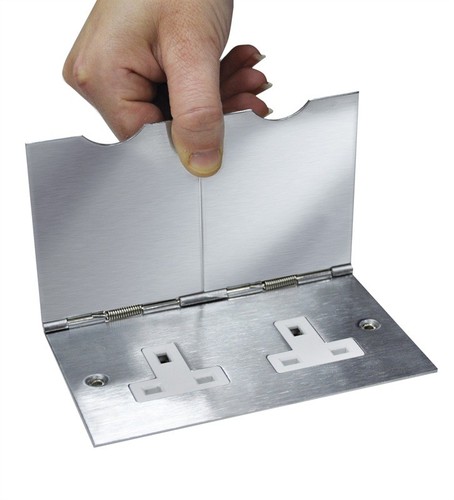 Chrome floor socket gang - floor,