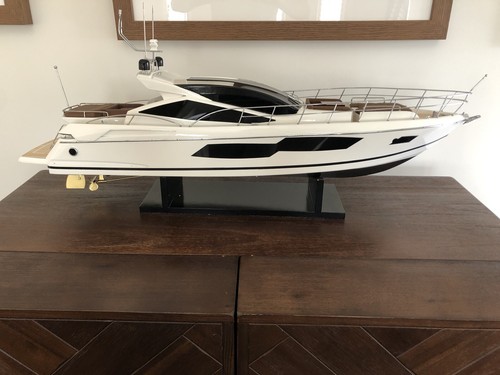 Sunseeker predator large - predator, 80