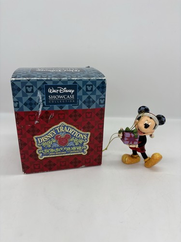 Walt disney showcase mickey - walt,