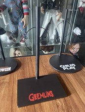 Gremlins lifesize doll stand - doll,