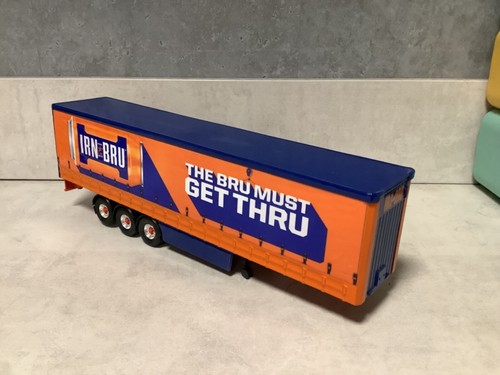 Corgi model truck scale - model,