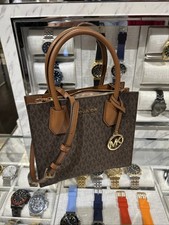 Michael Kors Mercer Medium