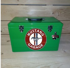 MUSTANG GARAGE 20cm STICKER