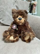 Charlie bears nik nak - 'nik, nak'