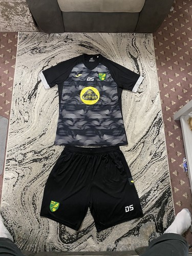 Norwich city match worn dean - city,