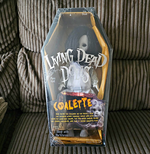 Living dead dolls coalette - living,