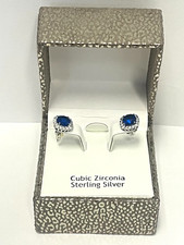 GORGEOUS NANETTE LEPORE