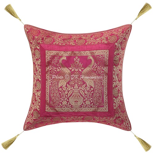 Brocade jacquard cushion - jacquard,