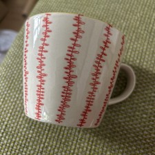 JOYYE mug red and white 