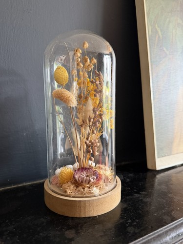 Vintage kitsch dried - dried, flower