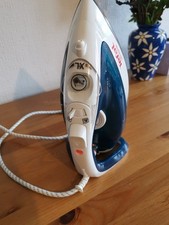 Tefal Ultraglide Steam Iron FV4044