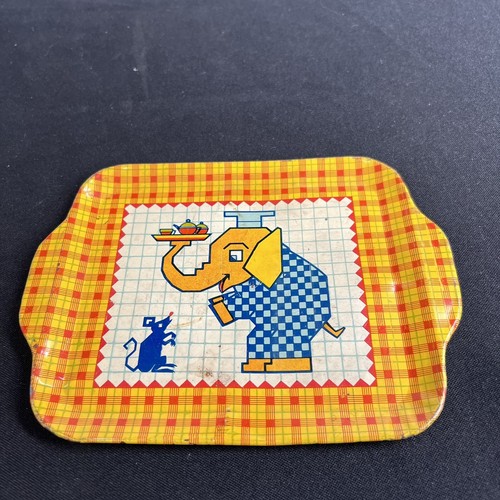Vintage chain elephant - vintage, tin
