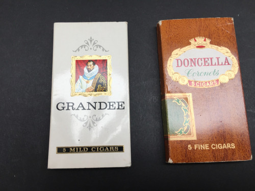 Vintage cigarette cards - x,