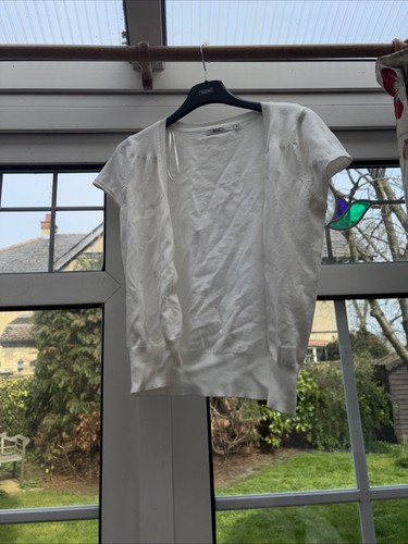 Ladies small white short - m&co,