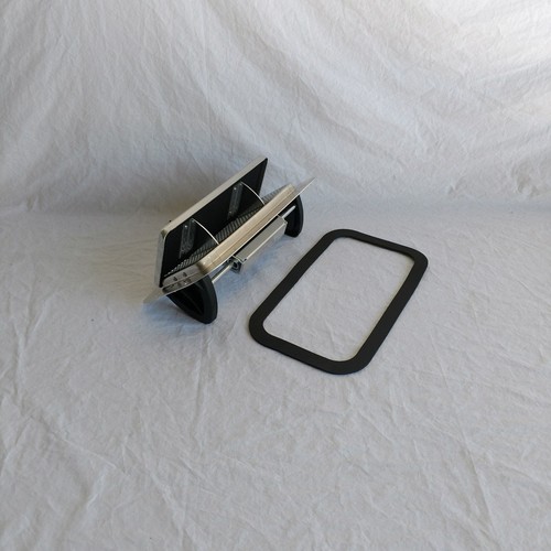 Trailer roof vent - trailer, low