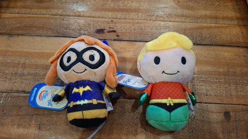 Hallmark ittybittys acuaman - 'acuaman, &