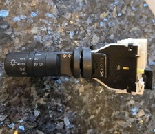 Nissan Qashqai J10 Headlight