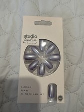 Studio london false - london, nail