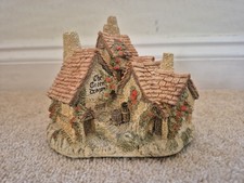 VINTAGE DAVID WINTER COTTAGES