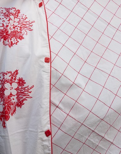 Scandi red floral grid - scandi,