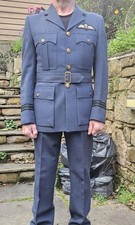 RAF  Flight Lieutenants WW2  Type Uniform