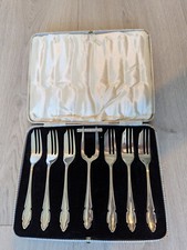 James Walker Ltd 7pc Canteen Silver Plated Cake Forks