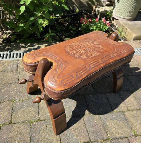 Vintage camel saddle seat foot - camel,