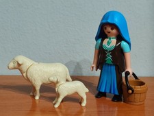 PLAYMOBIL LOT OF FIGURES