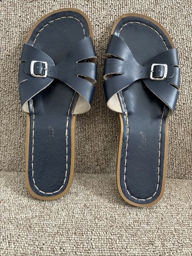 Salt water navy blue - water, leather