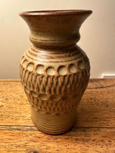Vintage midcentury retro west - retro,