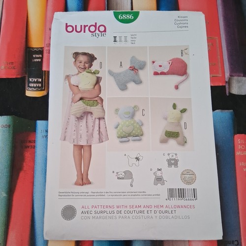 Burda 6886 animal cushions - 6886,