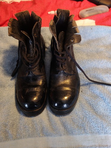 Ammo boots size studded - 8,