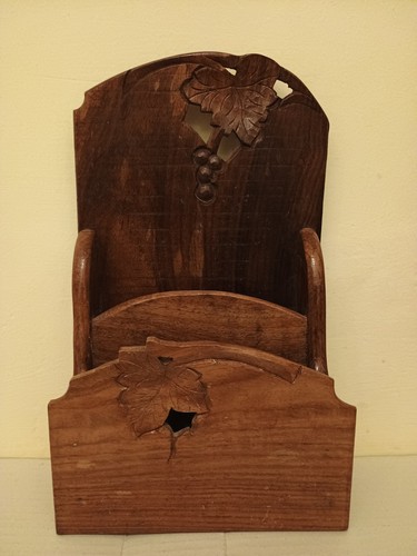 Stunning vintage wooden - stunning,