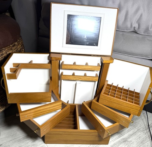 Jewelry box y2k lori greiner - lori,